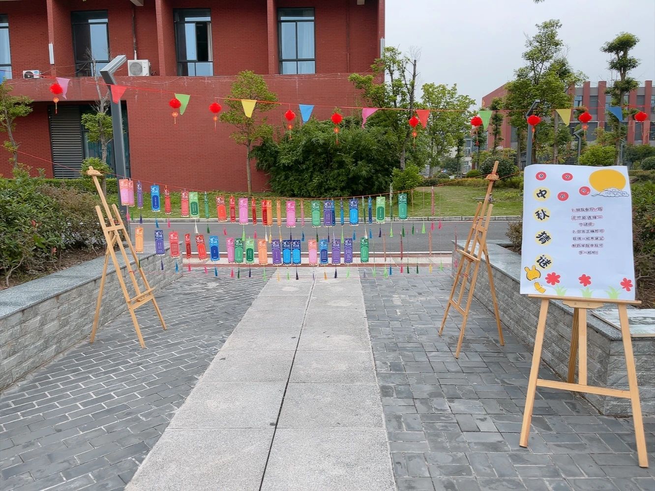 1-23092P93502331.jpg