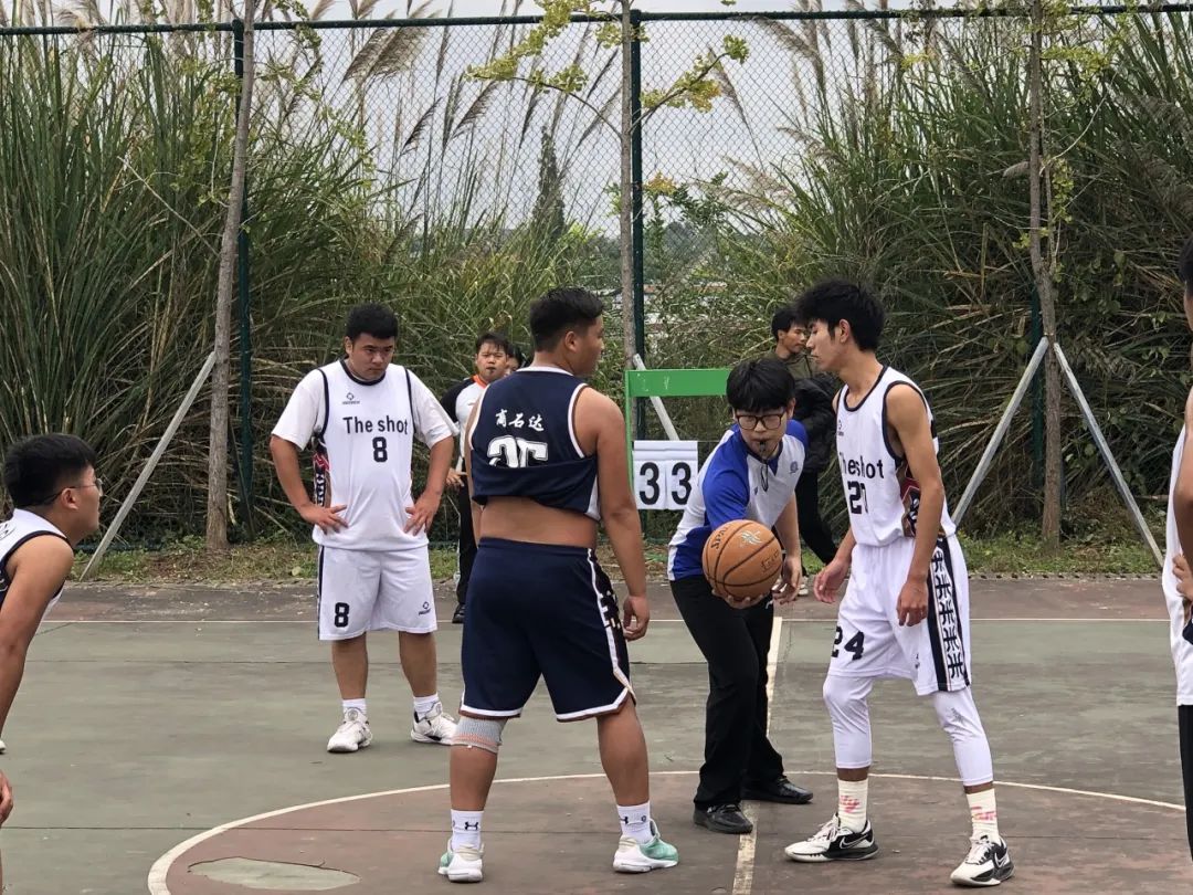 1-231114215ATE.jpg